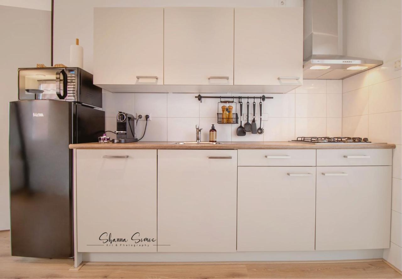 Aparthotel De Koning By Urban Home Stay 알크마르 외부 사진