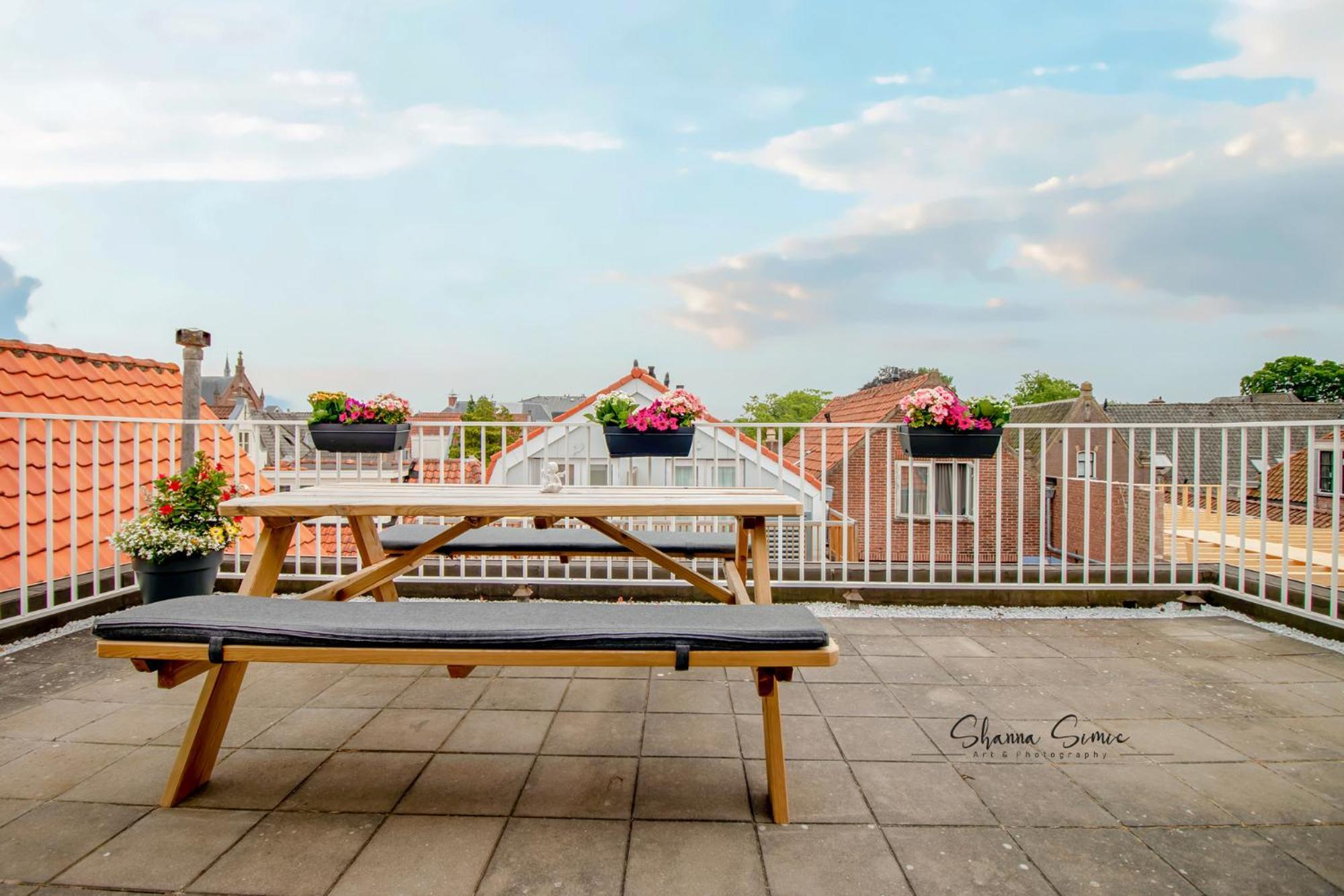 Aparthotel De Koning By Urban Home Stay 알크마르 외부 사진
