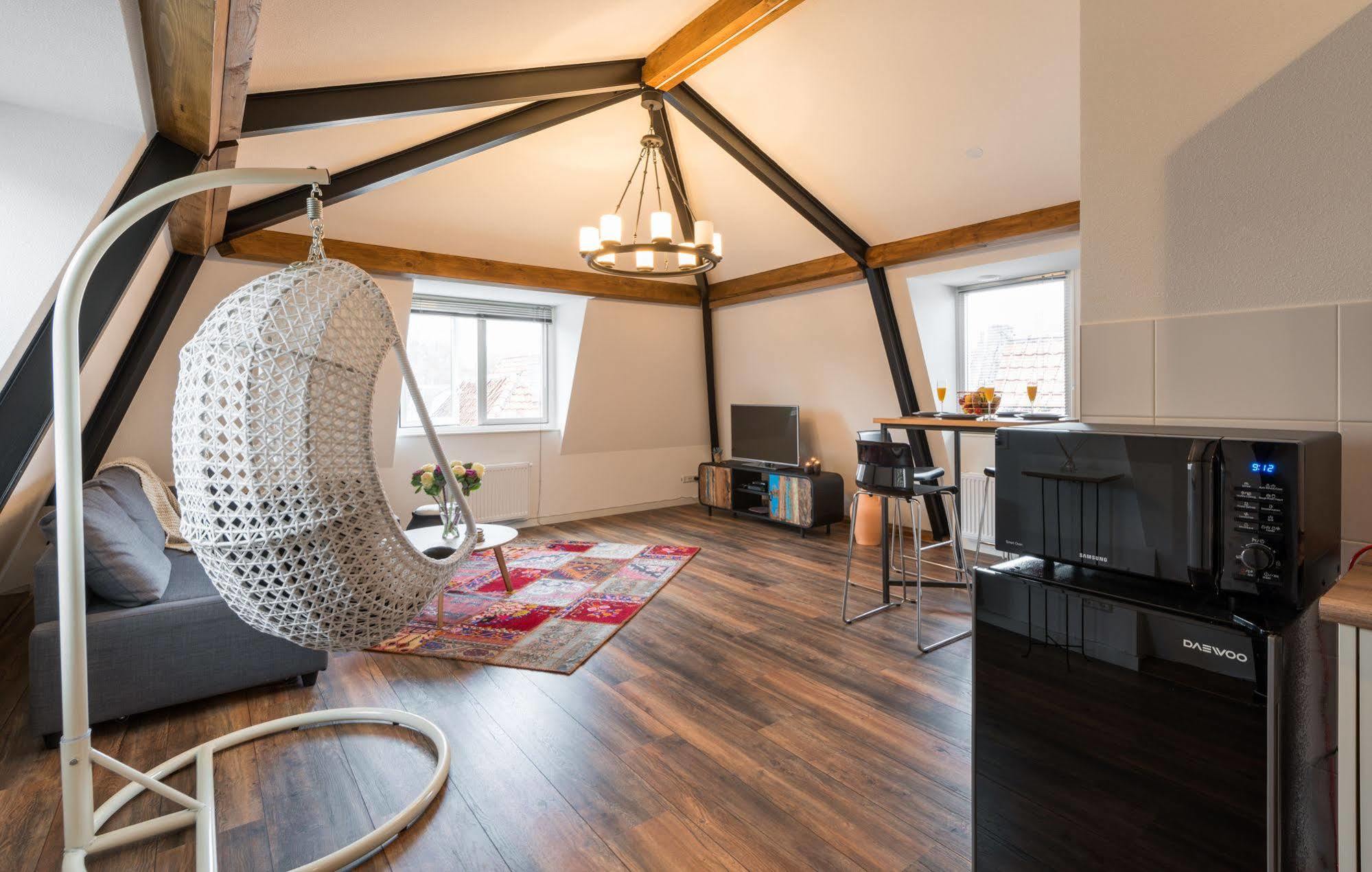 Aparthotel De Koning By Urban Home Stay 알크마르 외부 사진